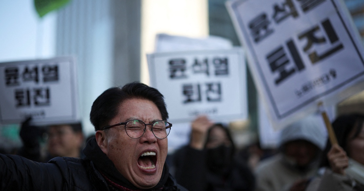 한국 야당, 윤석열 대통령 탄핵 추진 선언