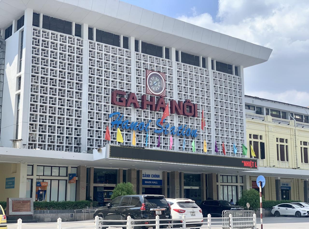 Hanoi Railway Station was one of the first facilities the Vietnamese army took over from France. Over the years, the station has always been bustling with tourists from many places across the country. Hanoi Railway Station has undergone many repairs and renovations and is located at 120 Le Duan. Photo: Nhat Minh