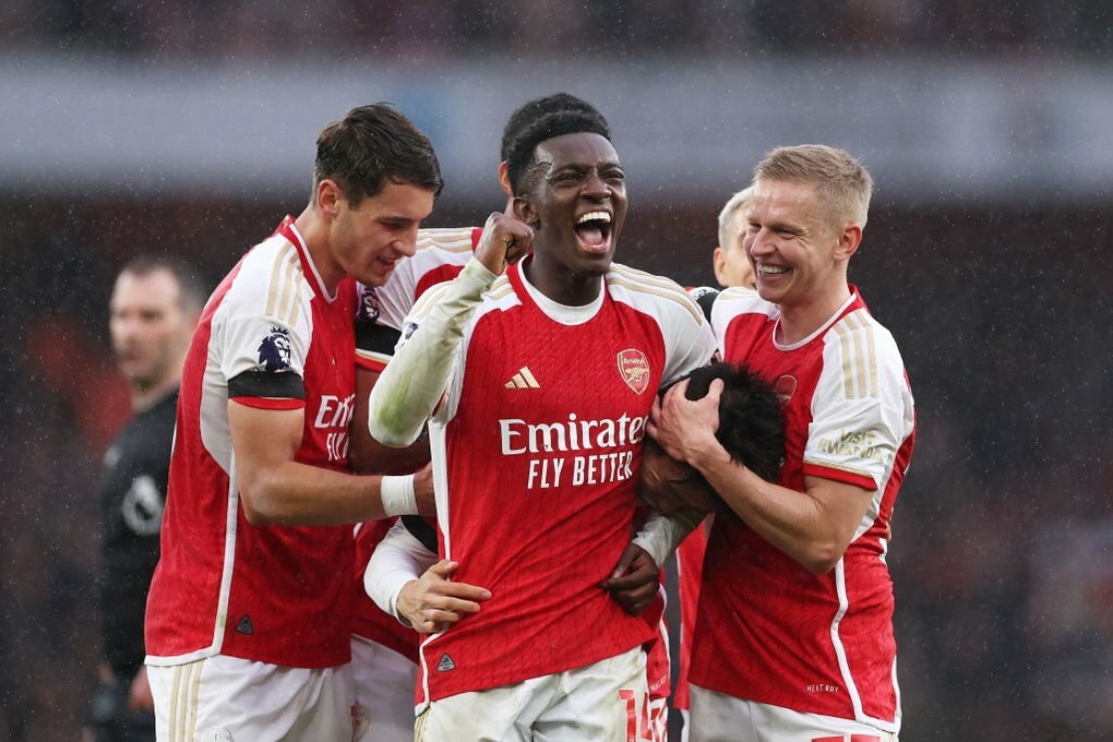 Arsenal thắng 5 sao trước đội bét bảng Sheffield Utd - 1