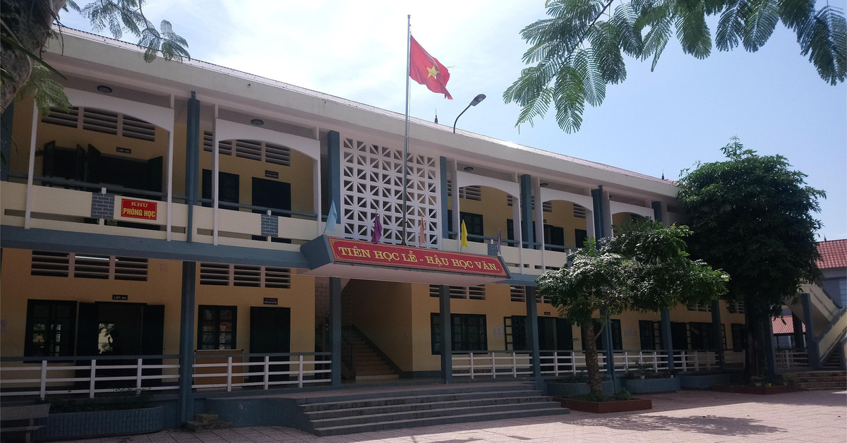 Poursuites judiciaires contre 4 accusés pour inscription injustifiée d'élèves dans un internat à Thanh Hoa