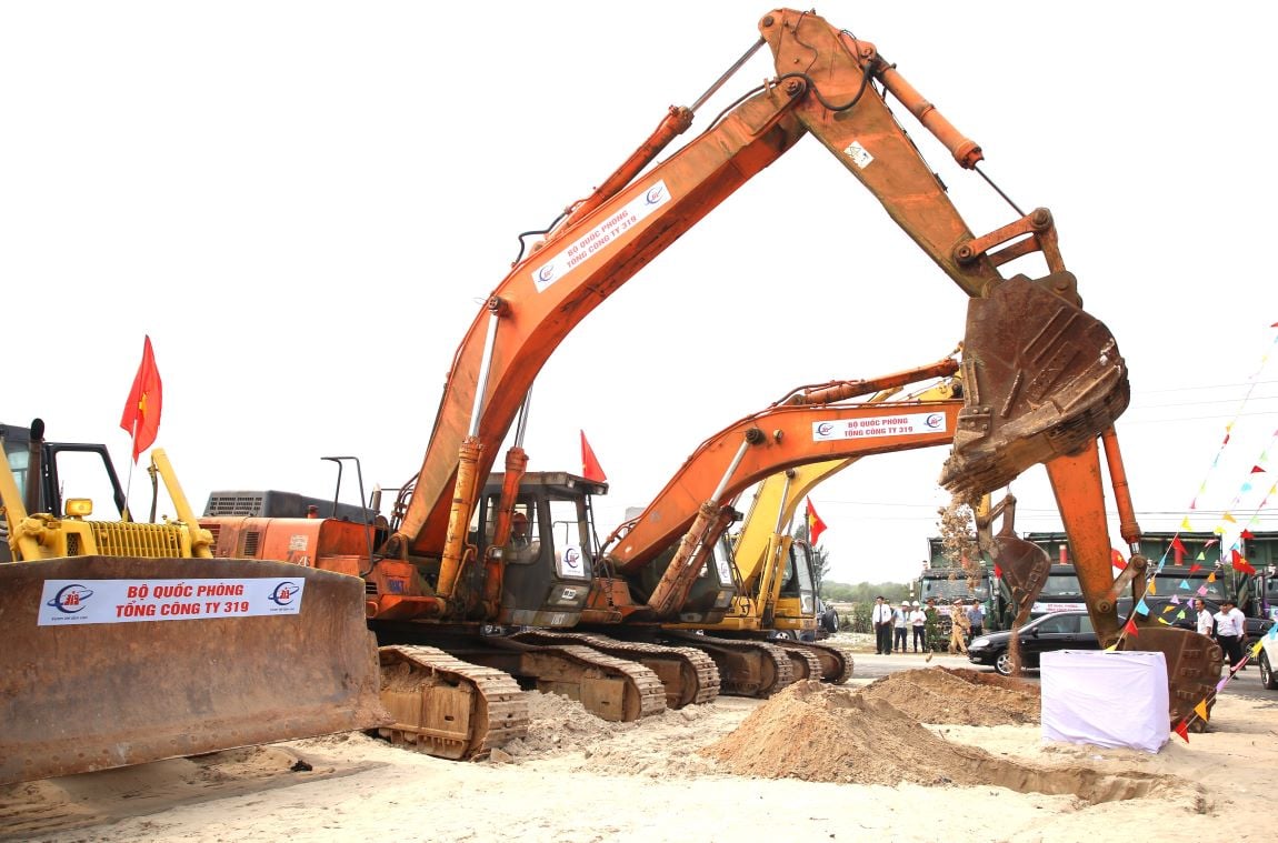 Selon l'investisseur, après la cérémonie, la construction du projet commencera immédiatement. Photo : Hung Tho.