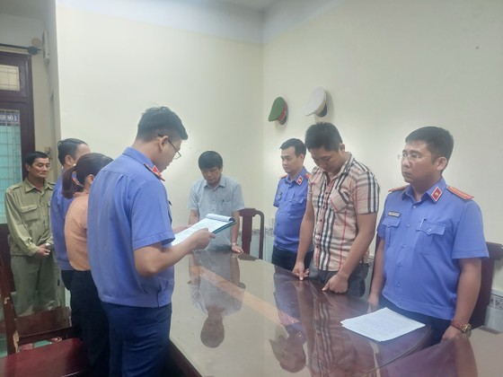 Bắt giữ nguyên chánh án huyện ở Quảng Ngãi môi giới hối lộ ảnh 1