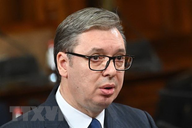 Tong thong Aleksandar Vucic tu chuc lanh dao Dang Cap tien Serbia hinh anh 1