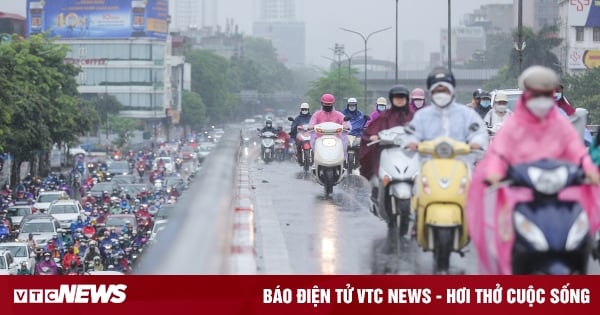 El aire frío débil regresa y llueve intensamente en muchos lugares del norte