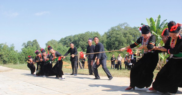 Experimente y explore el verano en agosto en la Villa Nacional de Vietnam para la Cultura Étnica y el Turismo