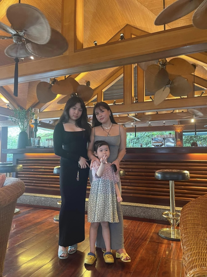 Phượng Chanel lần đầu khoe con gái chung của cô và tình cũ Quách Ngọc Ngoan - 1
