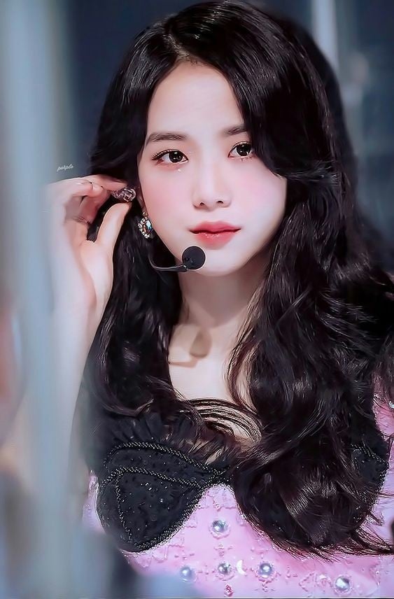 Ngắm nhan sắc Jisoo (BlackPink)