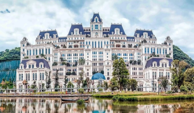 Guiyang White House seen from afar. Photo: OC