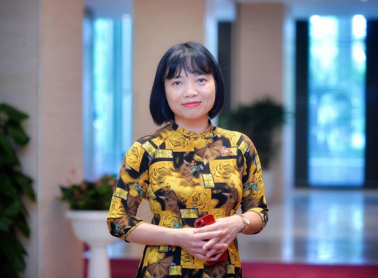 Nguyen Thi Viet Nga, delegada de la Asamblea Nacional: Fortalecer la diplomacia multilateral y construir una diplomacia integral moderna