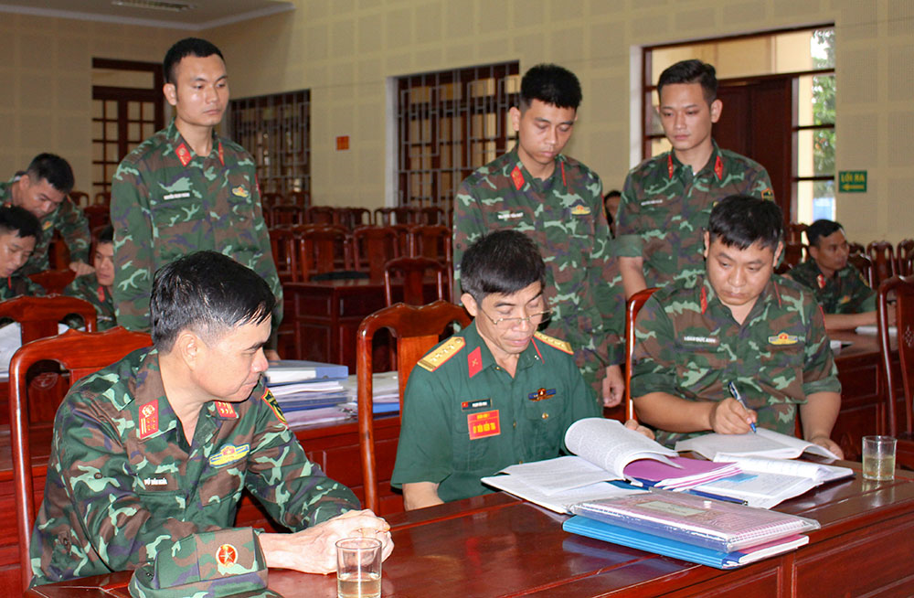 Military Region 1: Checking the results of performing tasks in the first 6 months of the year at units