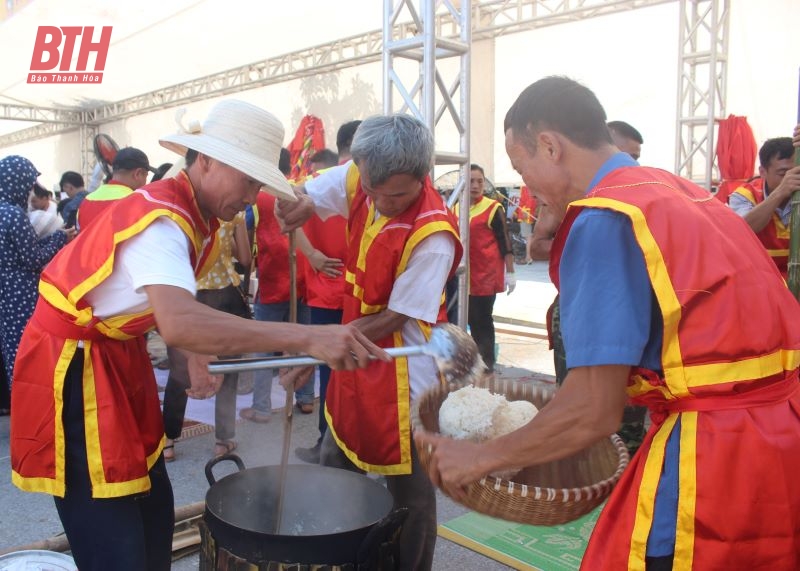 Banh Chung – Banh Giay Festival in Sam Son City 2023