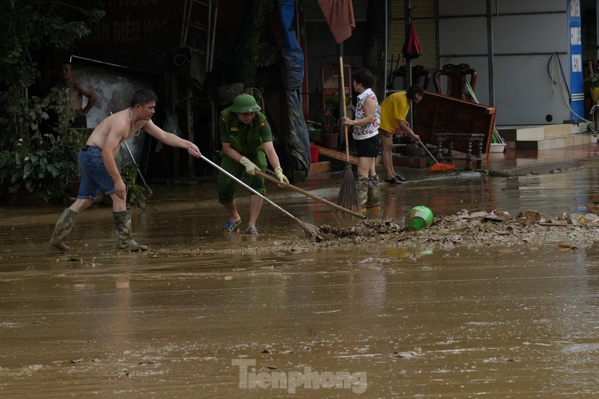 Obrázek Tuyen Quang po povodni, foto 9