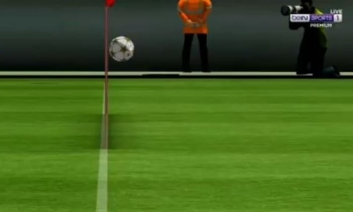 Referee's mistake causes Real Madrid to concede - 2
