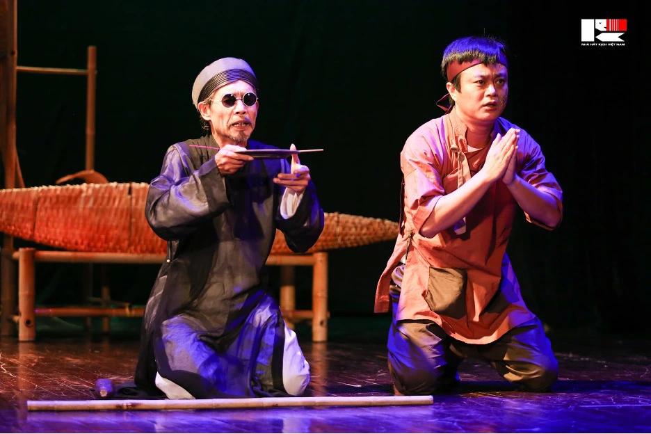 NSƯT Phú Đôn: Ngoại hình khắc khổ là lợi thế của tôi - Ảnh 1.