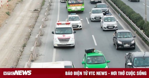 Est-il illégal de griller un feu rouge pour céder le passage à une ambulance ?