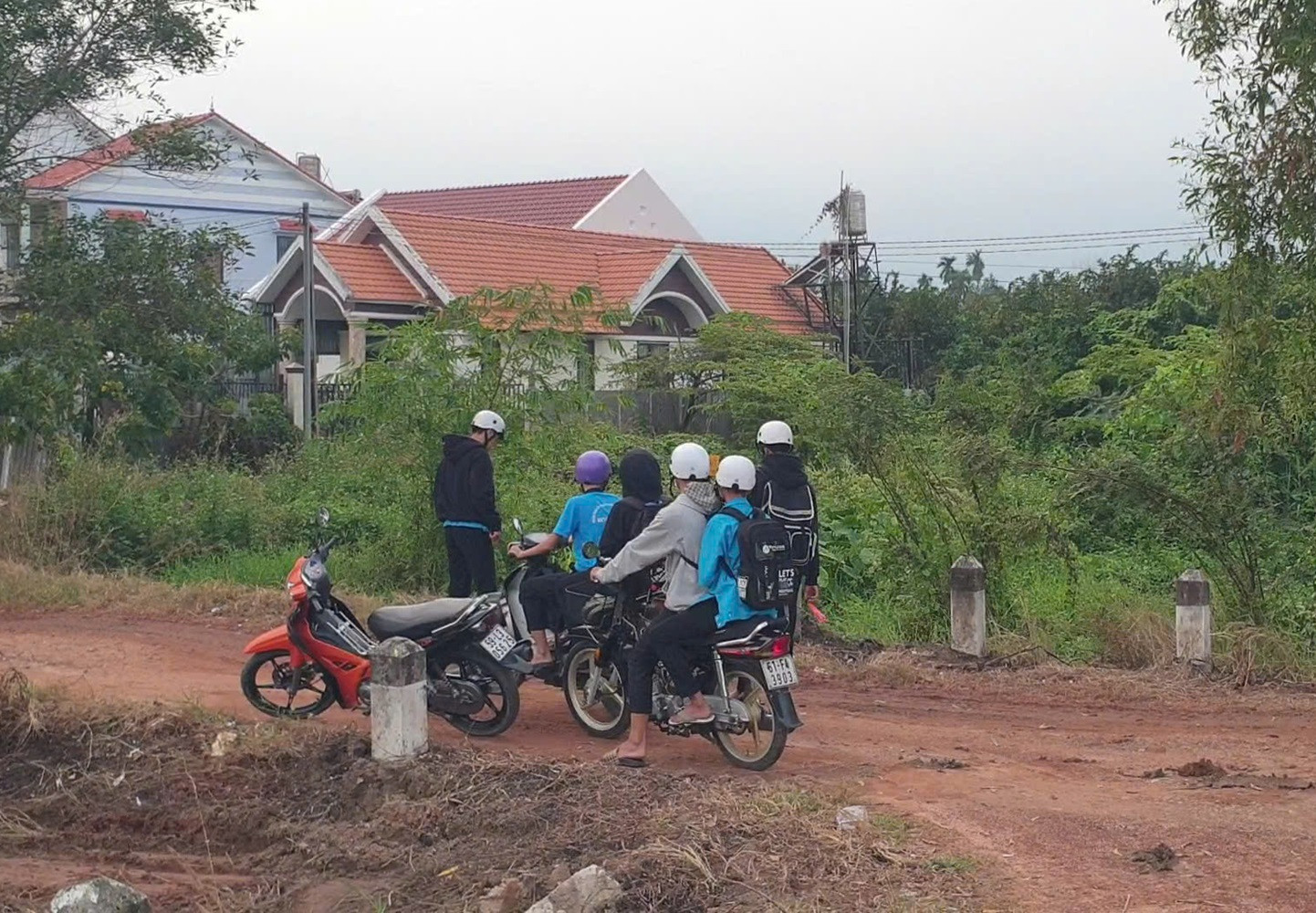 phao no 2.jpg