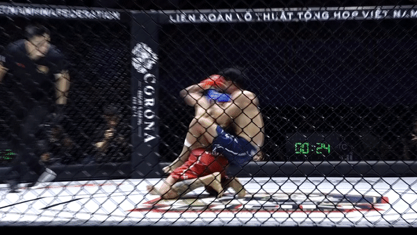 ការ​វាយ​ដំ​ដែល​បាន​វាយ​សិស្ស​របស់​លោក Johnny Tri Nguyen