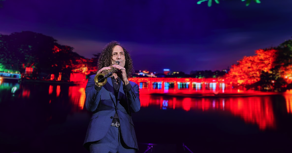 Kenny G verzaubert das Publikum mit seinen zeitlosen Melodien