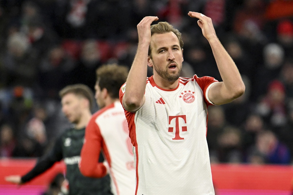 Harry Kane mờ nhạt, Bayern Munich kém ngôi đầu của Leverkusen tới 7 điểm - 2