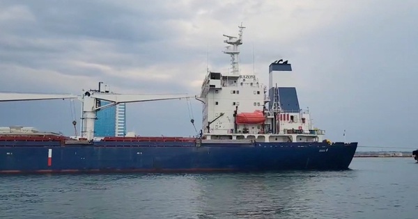 Ucrania acusa a Rusia de atacar a buques de cereales en el Mar Negro