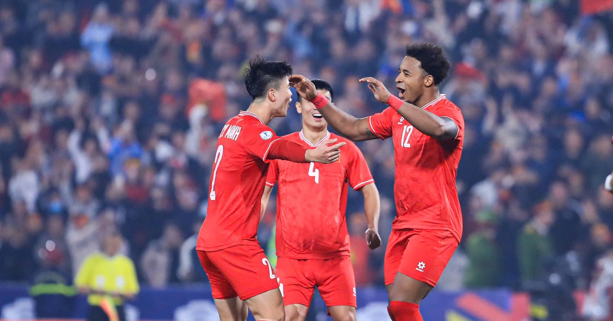 Scoring continuously, Xuan Son leads the race for the AFF Cup 2024 Golden Boot