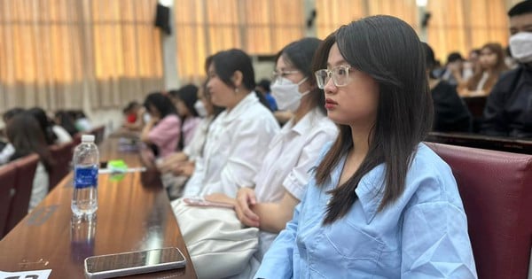 Comment l’Académie Nationale d’Administration Publique de Ho Chi Minh-Ville recrute-t-elle des étudiants universitaires ?