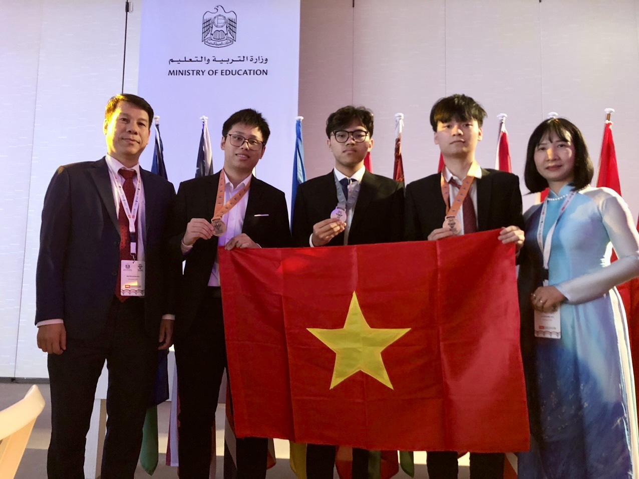 Vietnam gewann 3 Medaillen bei der Internationalen Biologie-Olympiade 2023, Foto 1