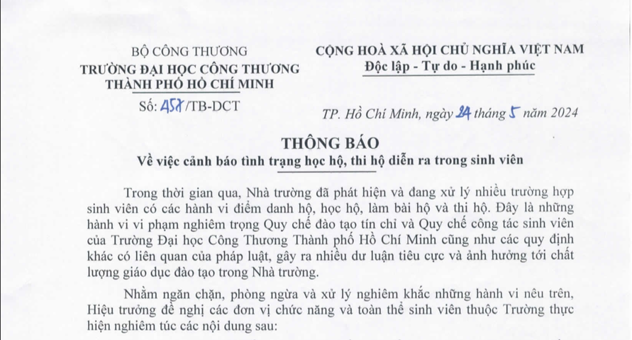 Trường ĐH cảnh báo nguy cơ buộc thôi học với sinh viên học và thi hộ - Ảnh 1.