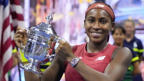 Tay vợt 19 tuổi Coco Gauff "lội ngược dòng" giành vô địch đơn nữ US Open