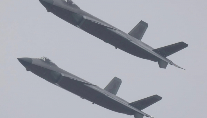 China's J-20 stealth fighter beats America's F-22