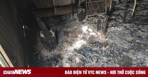 Un puesto de protección forestal en Quang Nam fue incendiado y quemado durante la noche