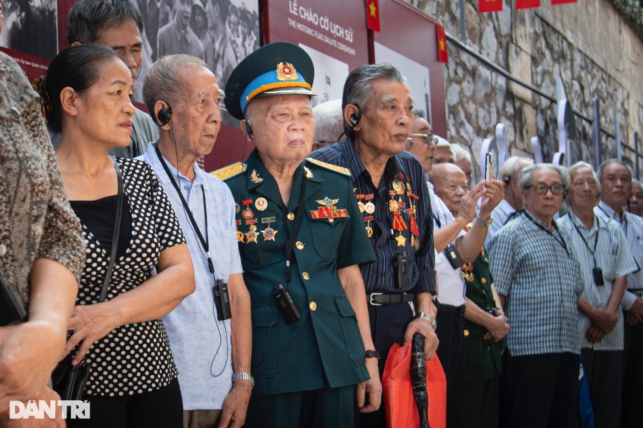 Xúc động hình ảnh chào cờ đêm giao thừa 1952 của tù chính trị Nhà tù Hỏa Lò - 5