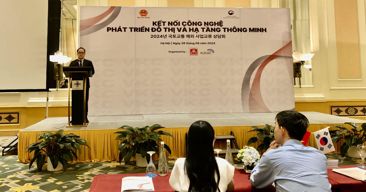 Promoting sustainable smart urban development in Vietnam