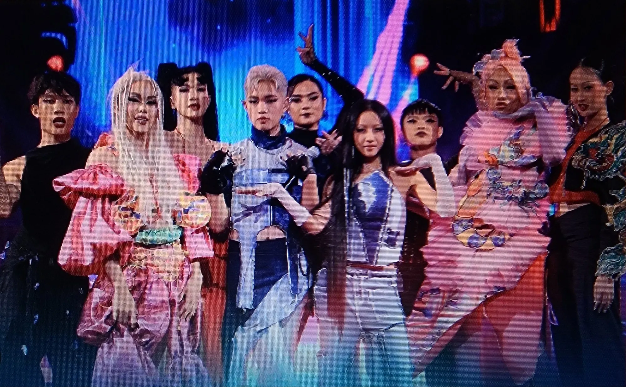 Thực hư nhóm nghệ sĩ LGBT 'bị Sở cấm diễn' trong đêm 'Rap Việt All-Star Concert' - Ảnh 2.