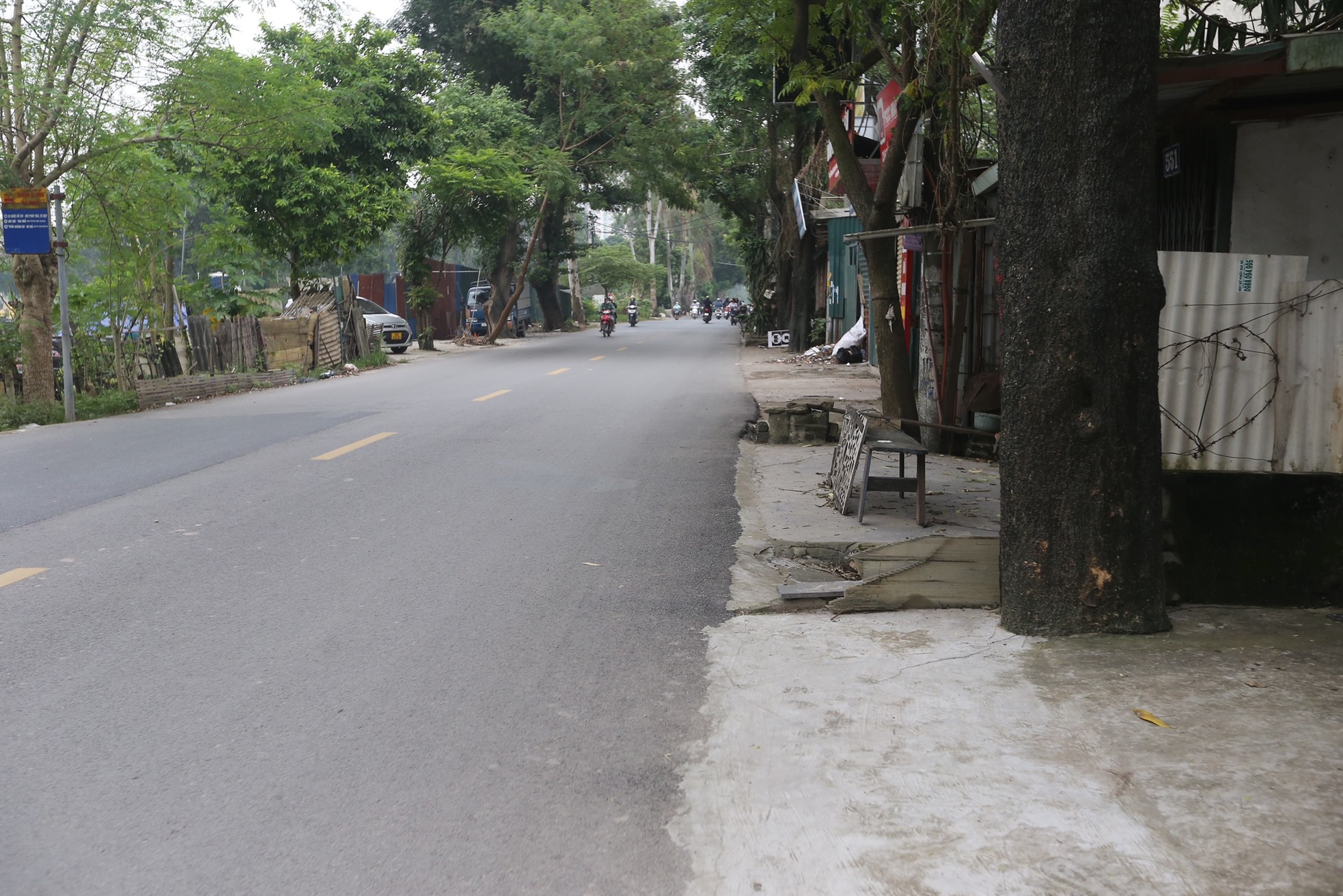 Fatigué d'attendre le projet d'agrandissement de la route « suspendue » de 14 ans à Hanoï photo 13