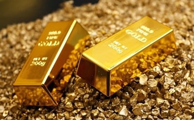 Gold price this afternoon (August 2): Domestic gold price dropped from 50,000 to 200,000 VND/tael