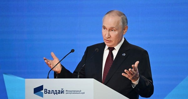 Ông Putin cảnh báo phương Tây đang dựng nên ‘bức màn sắt’ mới