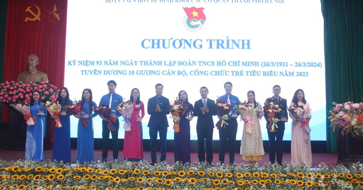 Tuyên dương 10 gương cán bộ, công chức trẻ tiêu biểu năm 2023