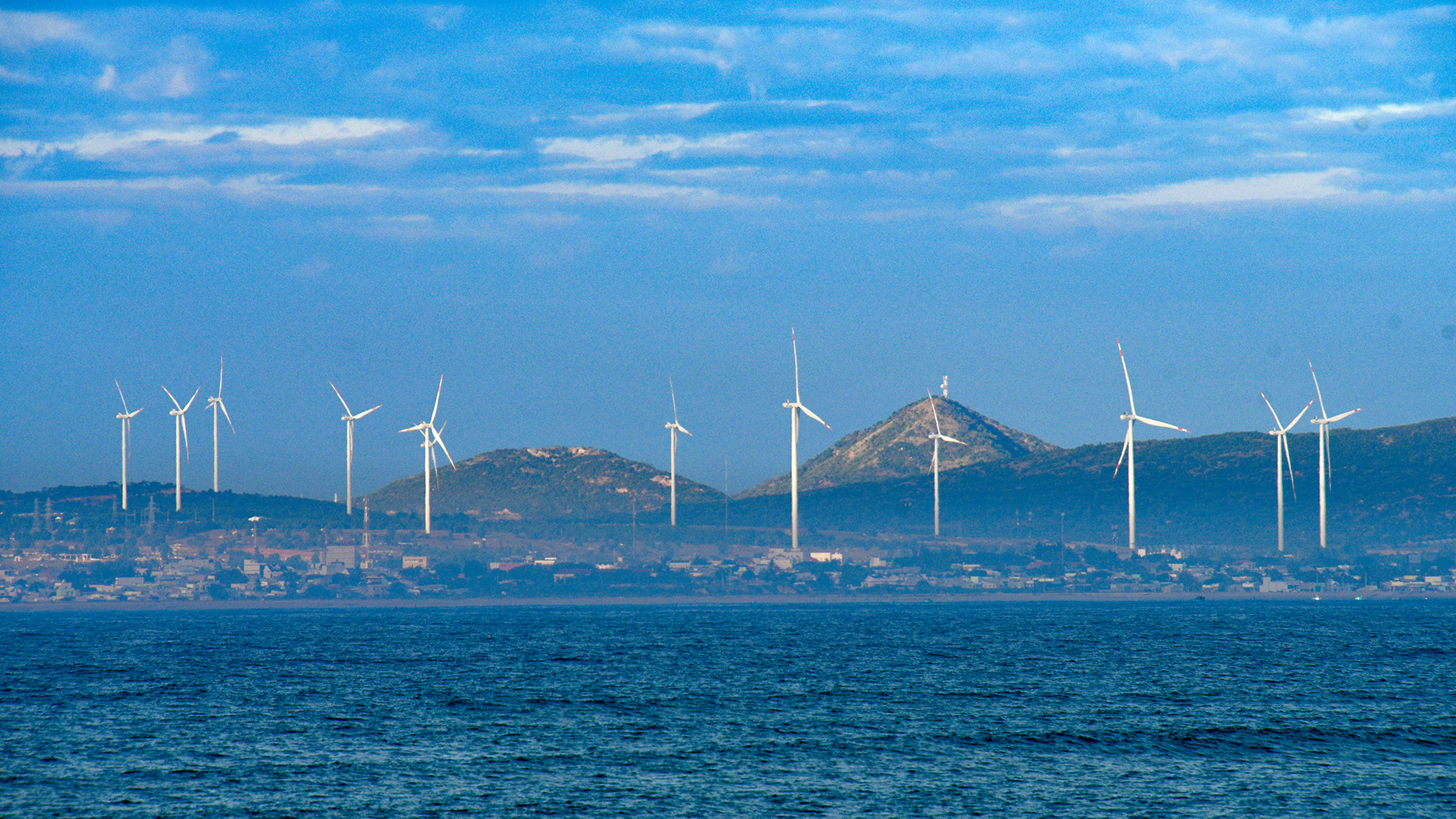 viento-electrico-en-la-habitacion-foto-n.-tiempo-1-.jpg