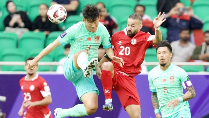 The Chinese team (blue shirt) drew two consecutive matches.