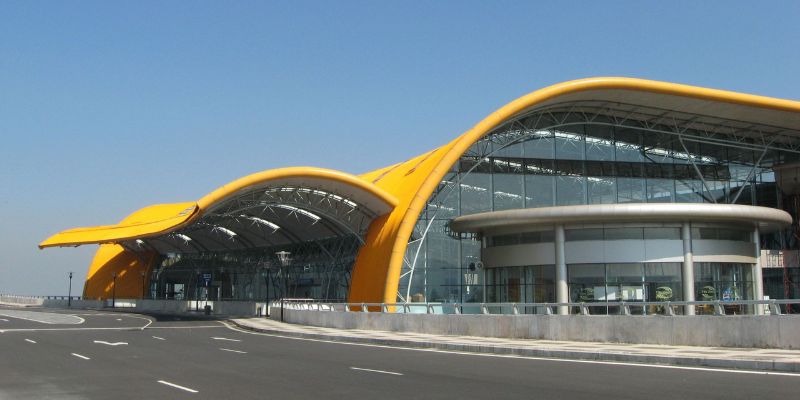 기존의 리엔크엉 공항.