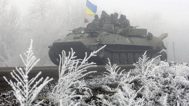 L'hiver sur le champ de bataille en Ukraine.