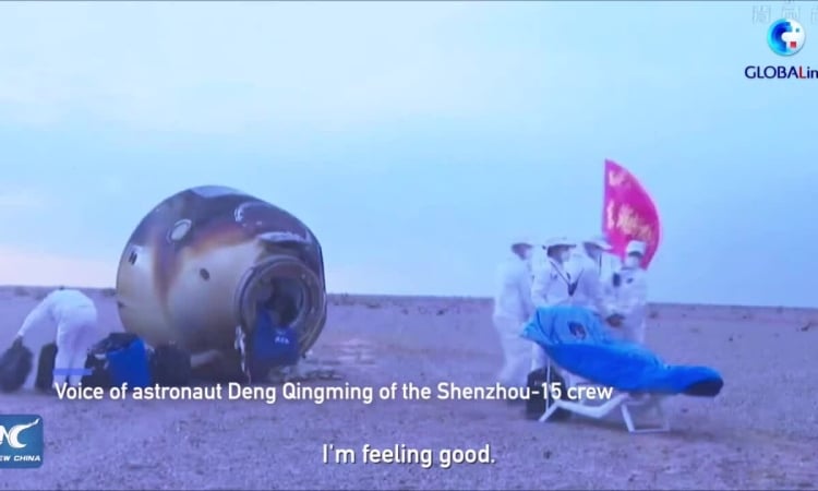 Chinese crew returns to Earth safely