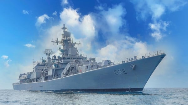 Das indische Marineschiff Mumbai besucht zum ersten Mal Sri Lanka