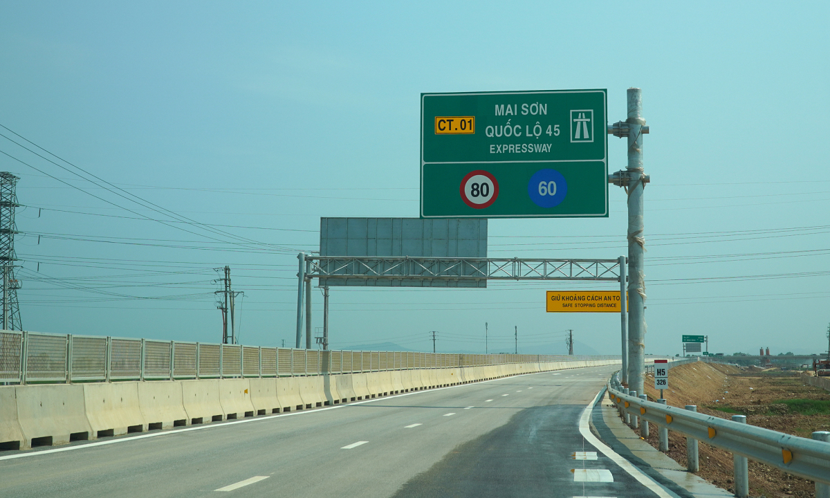 Ventajas y desventajas del cobro de peajes en autopistas en las que invierte el Estado