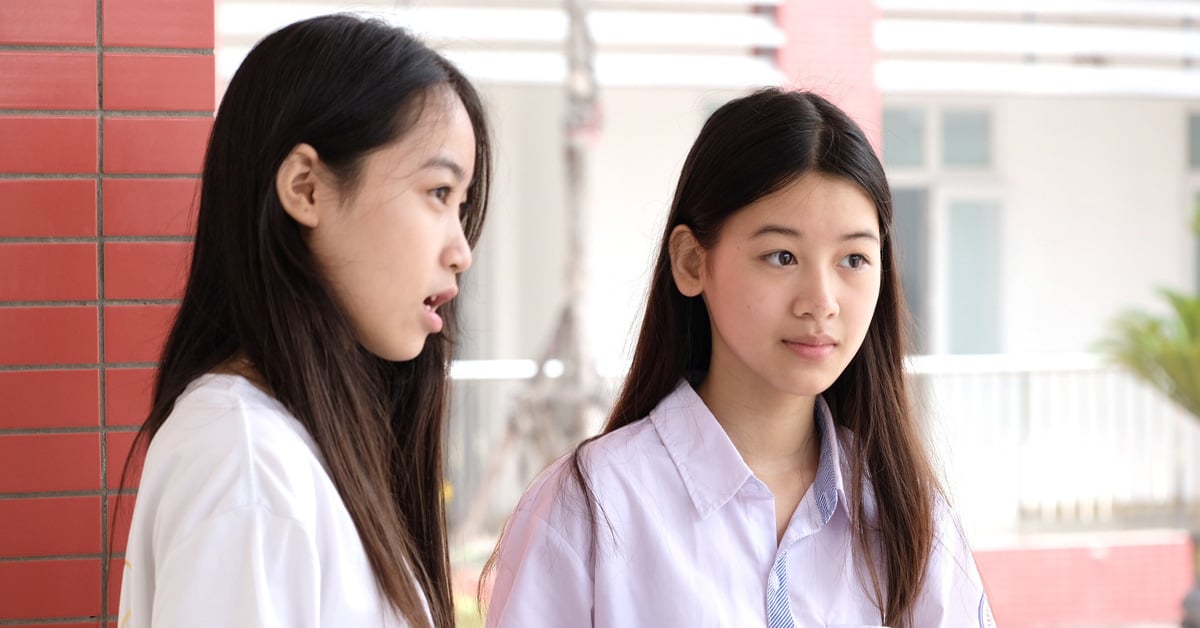 L'école a une règle selon laquelle les élèves ne doivent pas s'appeler « femme, mari, mari, femme ».