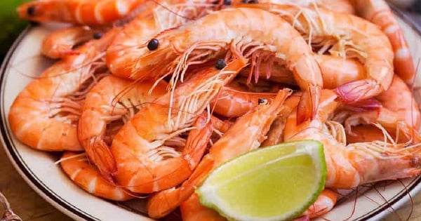 Why do shrimp change color when cooked?