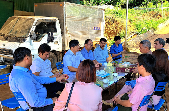 Trang trại Gia Ân là điểm đến của nhiều đoàn khách, bao gồm khách du lịch, sinh viên, nông dân và cả cán bộ ngành nông nghiệp đến tham quan, học hỏi kinh nghiệm. Ảnh: Hồng Thủy.