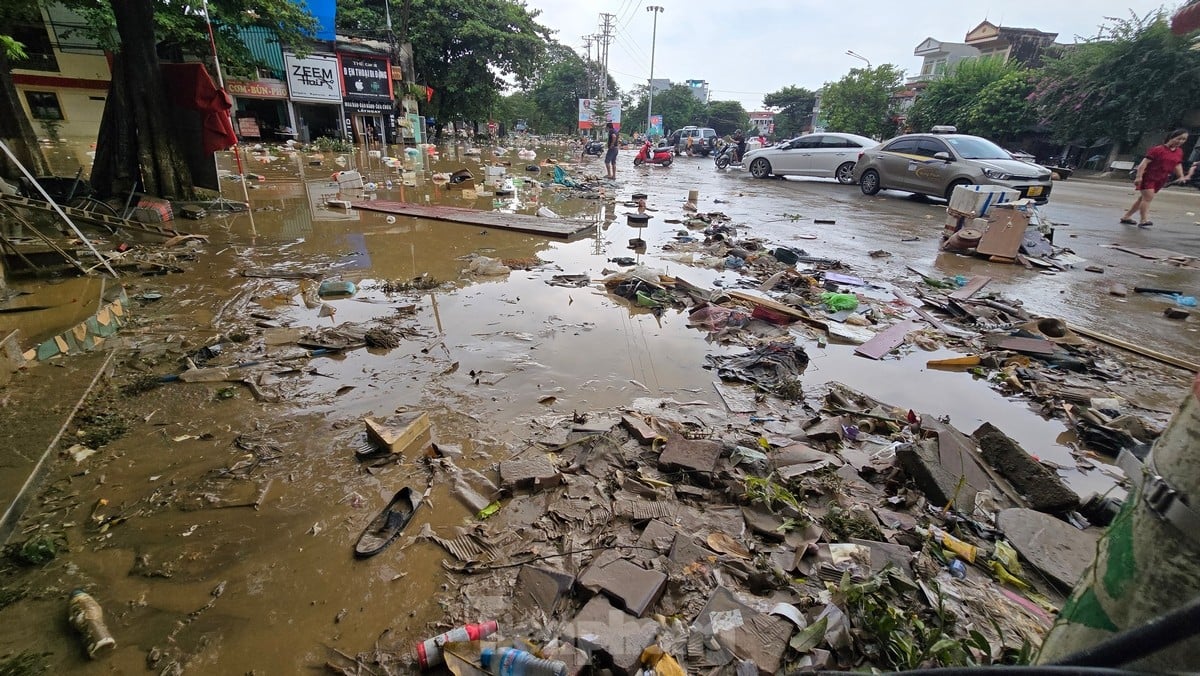Obrázek Tuyen Quang po povodni, foto 1