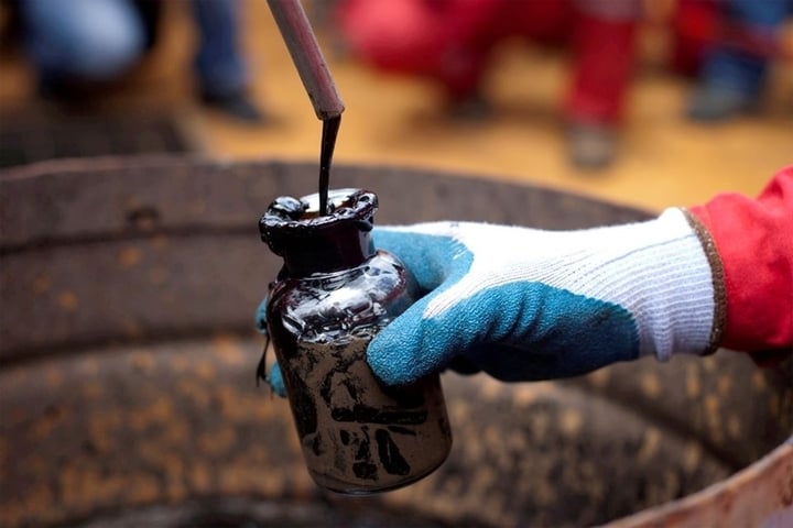 Die Ölpreise fallen. (Foto: Reuters).